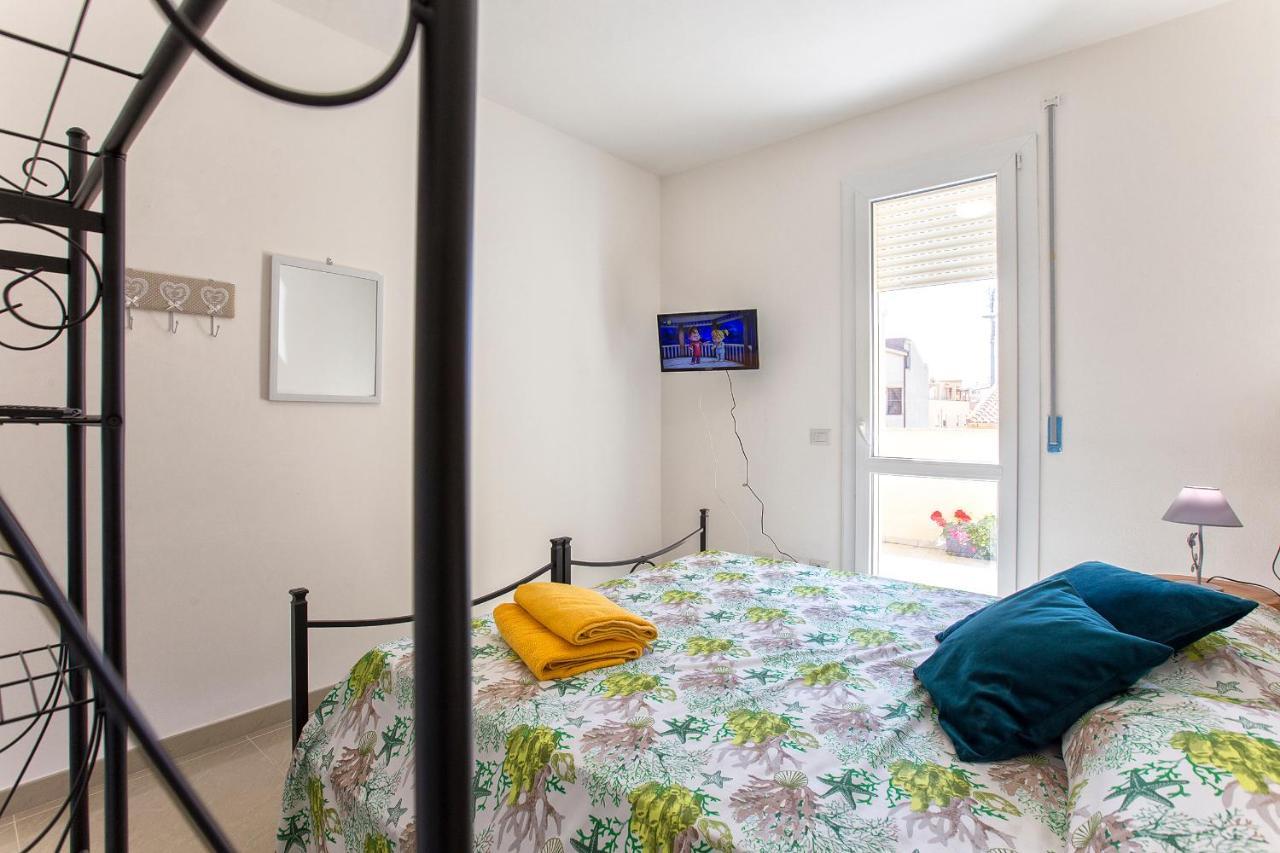 Il Giardino Fiorito Casa Vacanze 알게로 외부 사진